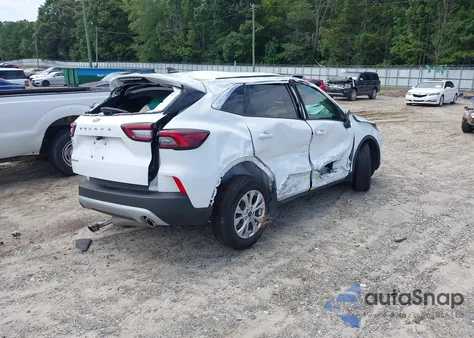 2024 Ford Escape Active z USA, uszkodzony, nr VIN 1FMCU0GN9RUA57947